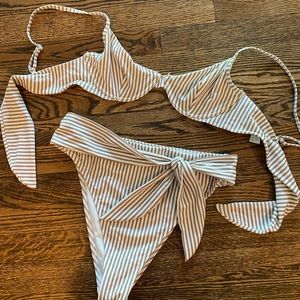 NWOT Abercrombie High Waisted Bikini Set